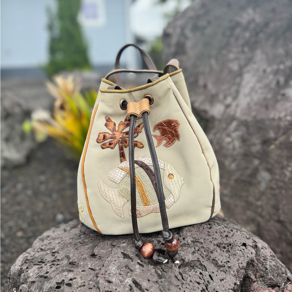 Sharif Vintage Made in USA Drawstring Bucket Bag Tropical Appliqué
